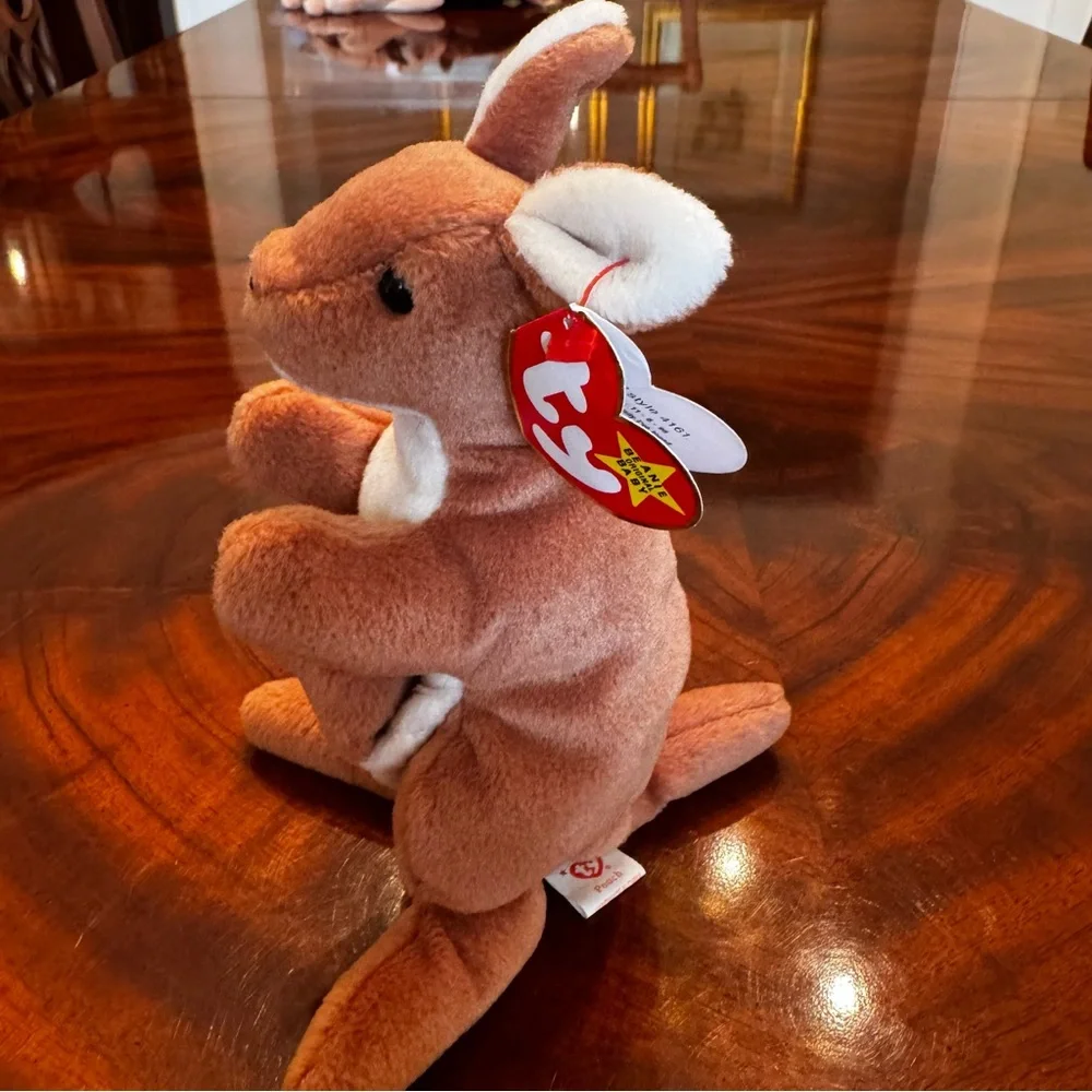 Vintage Ty Beanie Baby Pouch Kangaroo Joey PVC 5th Gen Tags